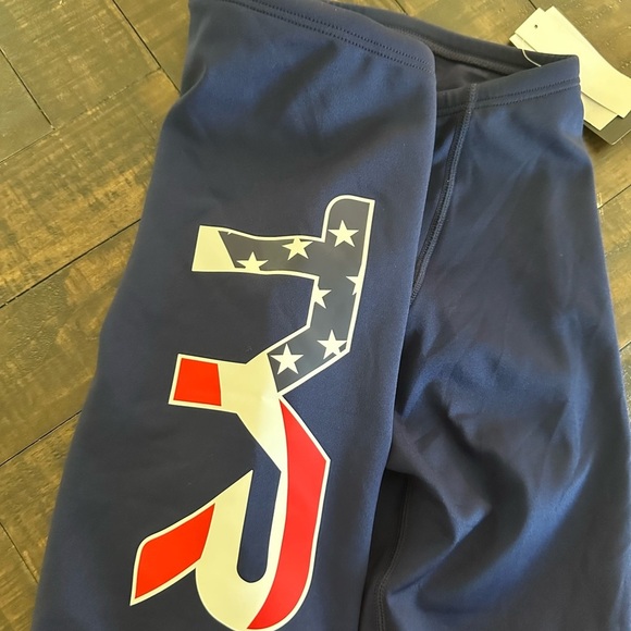 TYR Mens USA Swim Shorts Size Small or 30 New - Picture 3 of 6